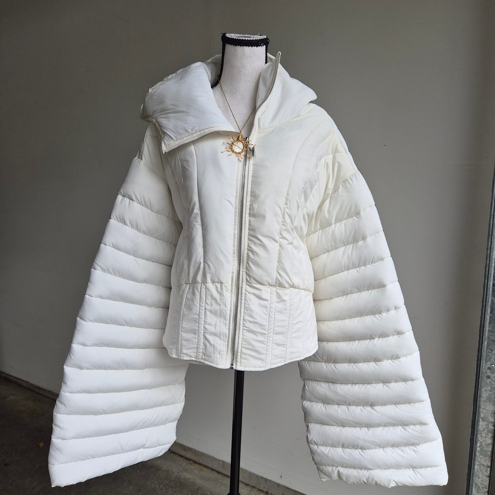 Yitty White Cropped Puffer Jacket 4X Plus Size Bell Sleeve Oversized Snow Bunny